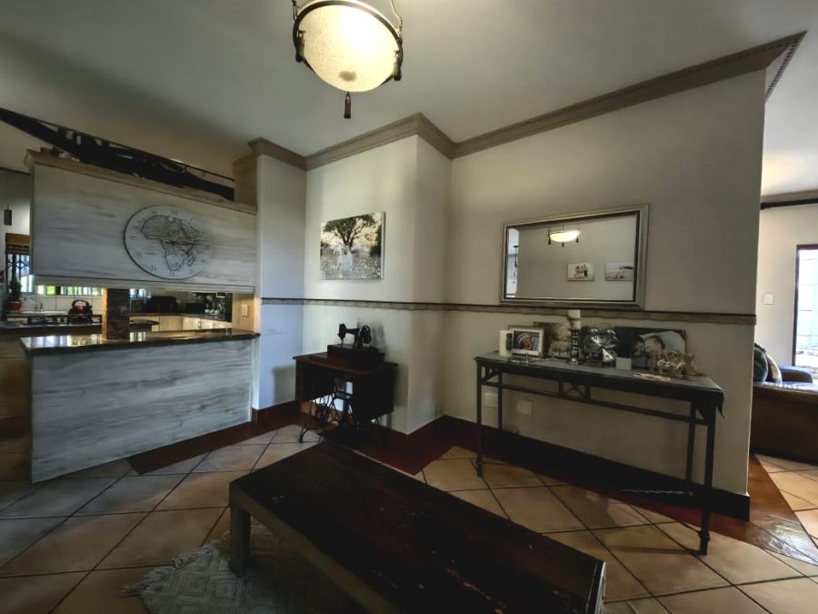 4 Bedroom Property for Sale in Safari Gardens North West